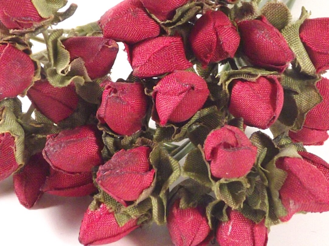 Silk Flower Buds Red Driedlook Crafts Weddings Corsages Dolls