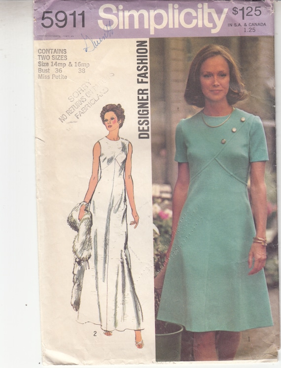 Simplicity 1658 Misses/'//Miss Petite Dress in Three Lengths