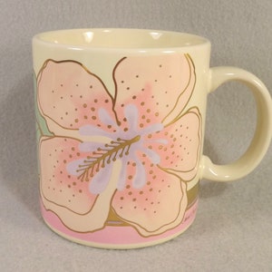 Laurel Burch, Wild Hibiscus, Mug for Coffee Tea, Pastel Colors, Gold Trim, Like New, No Box, 1990s, Signed