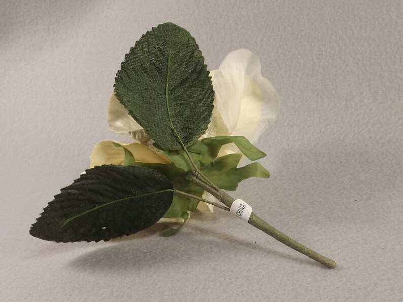 Velvet Rose, Cream, 4 inches, Green Leaves, Millinery Flower Crown Bridal Wedding Corsages Boutonniere Bouquet Crafts Veil Flower Girl image 3