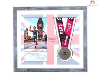 Cadre de présentation commémoratif de luxe pour le marathon de Londres 2021-2024 pour une médaille et une photo. Présentez vos réalisations et voyez les deux côtés de la médaille !