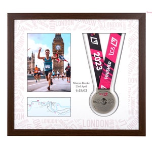 Deluxe London Marathon 2021-2024 Commemorative Display Frame for medal & photo. Showcase your achievement and see both sides of the medal!