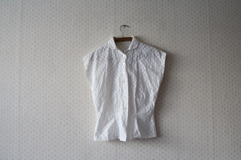 vintage 1960/'s romantic white lace blouse