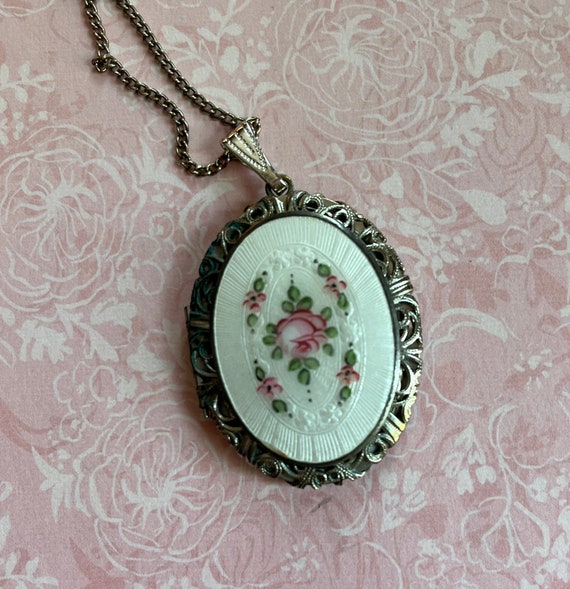 Vintage Gorgeous Guilloche Enamel Locket in White 