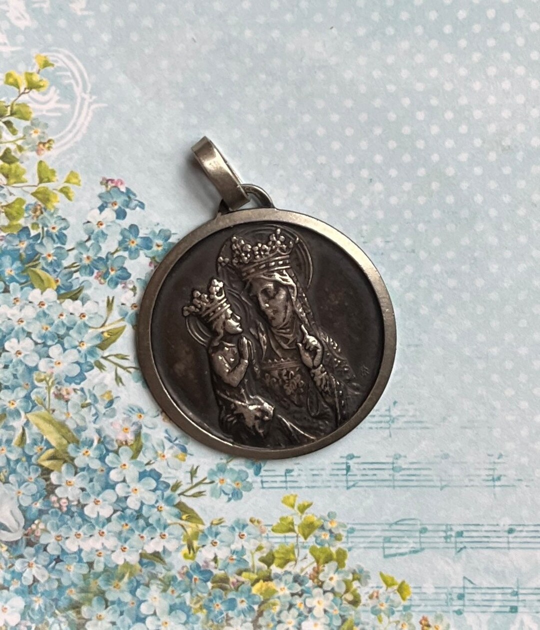 Vintage French Sainte Anne De Beaupré Double Sided Silvertone Medallion With Repousse Images