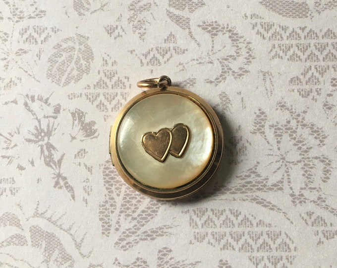 Antique Art Deco Locket, Round Shape in Gold Filled With Mother of Pearl Accent and Applied