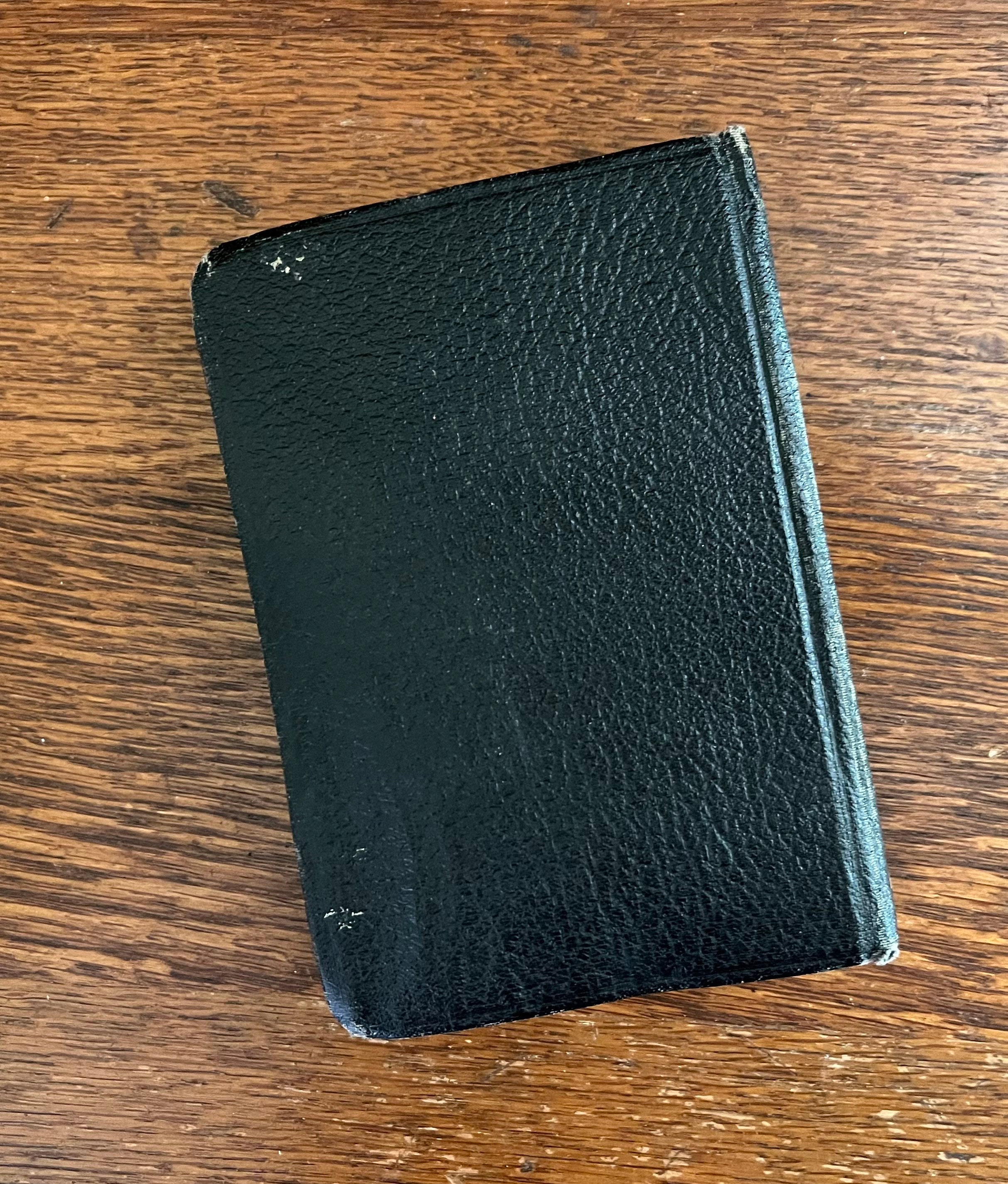 Vintage My Prayer Book, Manuel du Chretien, Shabby French
