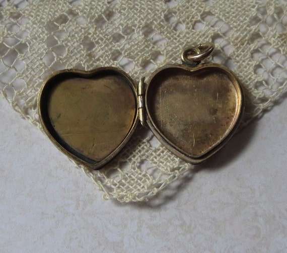 Antique Heart Shaped Locket Fob with Scrolled Des… - image 5