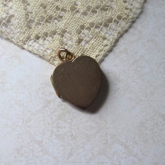 Antique Heart Shaped Locket Fob with Scrolled Des… - image 4