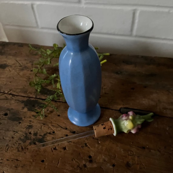Antique Blue Ceramic Perfume Bottle with Faceted … - image 4