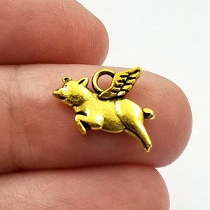 14pcs When Pigs Fly Charms, Gold Flying Pig Charms