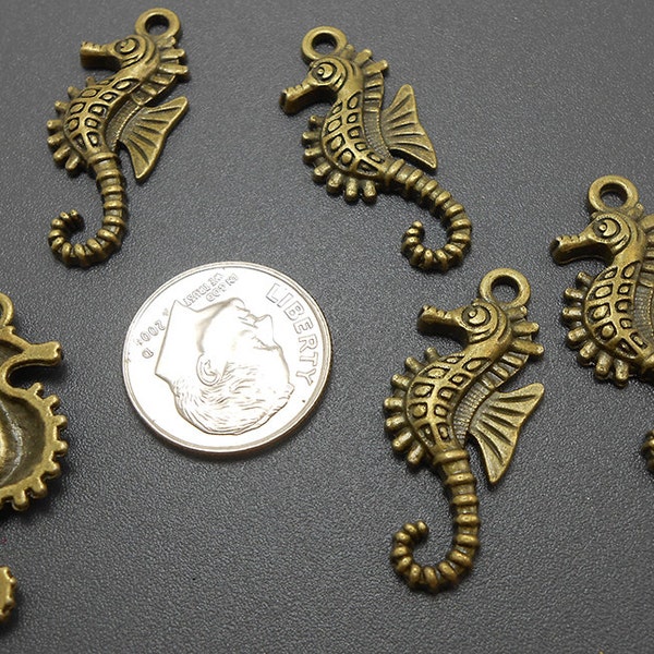 Bronze Seahorse Charms | Set of 10 ocean charms, sea horse, animals