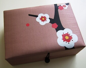 Tan Cherry blossoms jewelry box, large