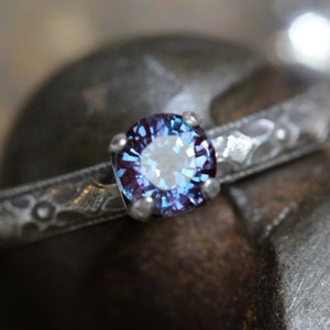 ALEXANDRITE Ring * color changing stone * lab created*  sterling silver * 5mm prong set * handcrafted ring