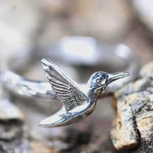 Hummingbird Ring: Sterling Silver Floral Band, Any Size