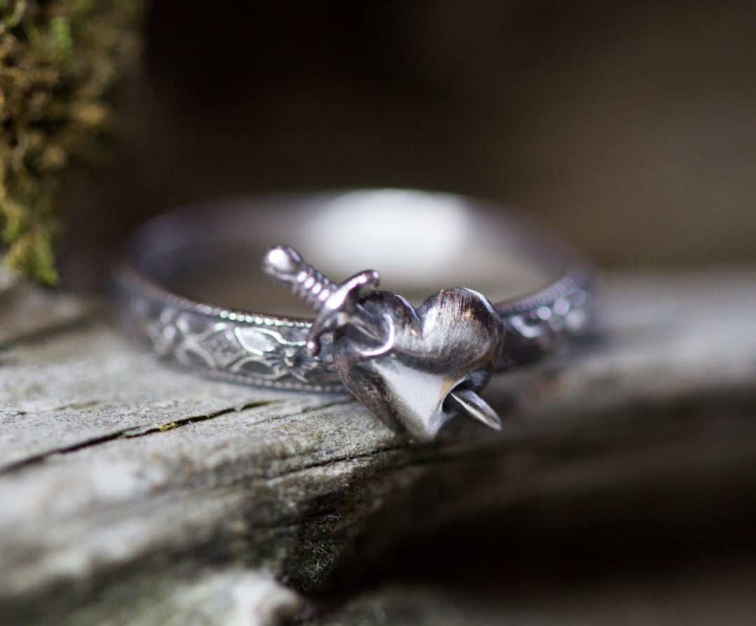 Sacred Heart Ring *sterling Silver Immaculate Heart *tiny Heart Ring ...