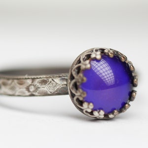 Mood Ring * SOLID sterling silver  * 8mm Mood Stone *  Fun Gift * Color Change Ring *  Any Size