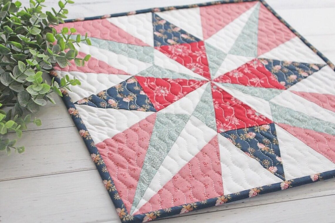 Elizabeth Mini Quilt - PDF Pattern - Etsy Australia