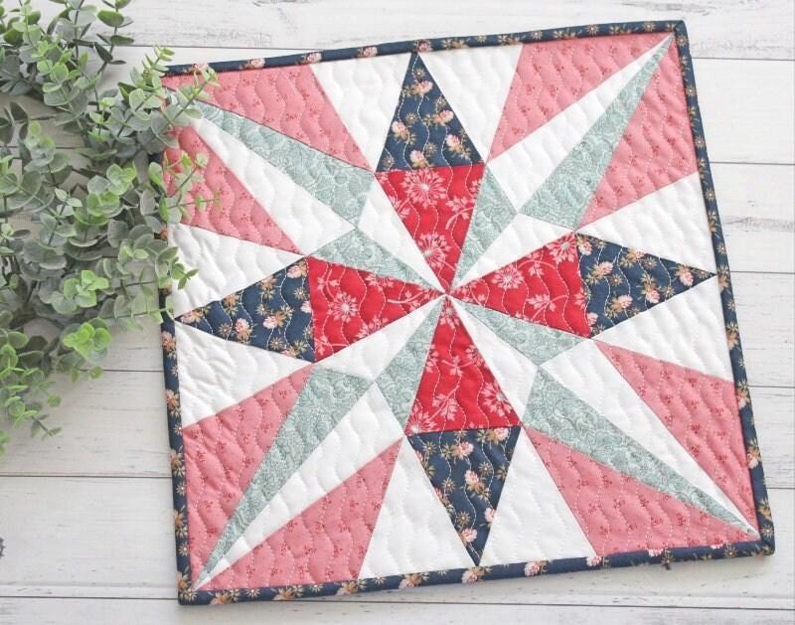 Elizabeth Mini Quilt - PDF Pattern - Etsy Australia