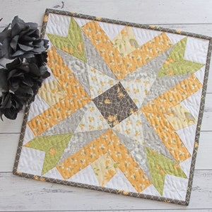 Soleil- Mini Quilt PDF Pattern