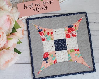 Gloria - Quilt Block or Mini Quilt PDF Pattern