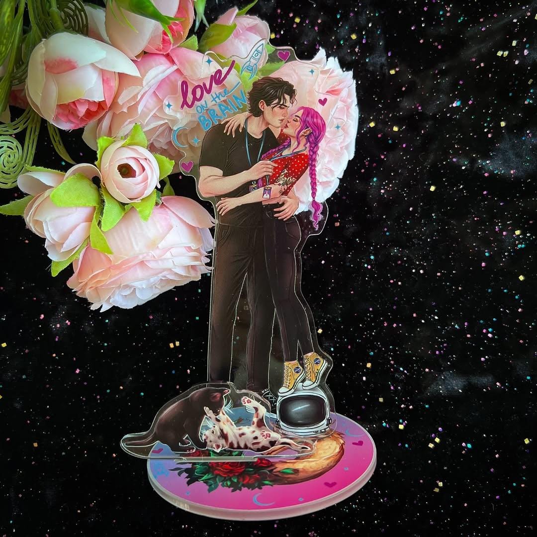 LEVI LOVE IS REAL 2023 コラージュアート Love on the Brain (bee & Levi) Acrylic Figure - Etsy
