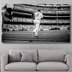 Derek Jeter Final Match Canvas Wall Art Ready to Hang  New York Yankees Poster, Derek Jeter Photography Man Cave Decoration, Yankees Poster