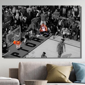 Kawhi Leonard Buzzer Beater Ready to Hang Canvas Wall Art,Toronto Raptors Fan Gift,Kawhi Leonard Poster, Art Print,Toronto Raptors Print