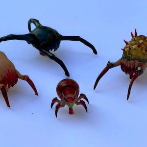 Half-life headcrab magnet combo set.