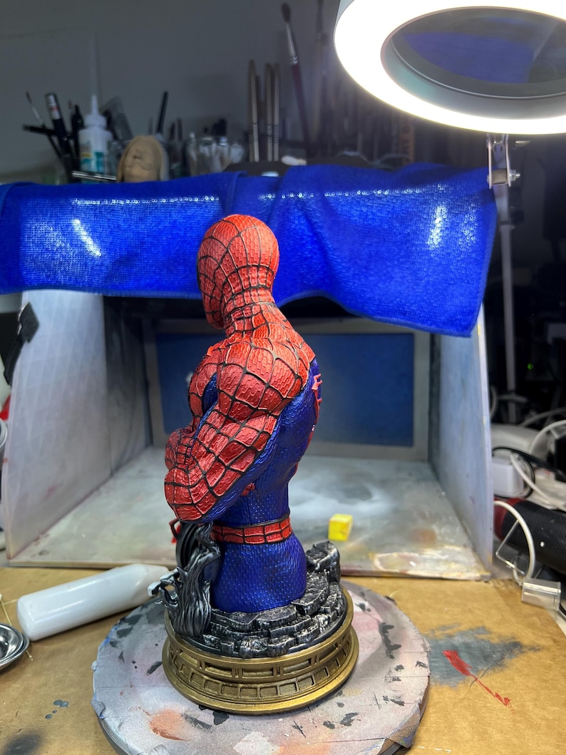 Spiderman Bust- 3D printed and Hand painted —-Designed by BeeFigureStore image 5