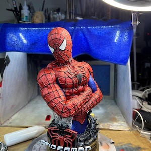 Spiderman Bust- 3D printed and Hand painted —-Designed by BeeFigureStore image 6