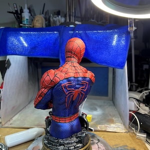 Spiderman Bust- 3D printed and Hand painted —-Designed by BeeFigureStore image 8