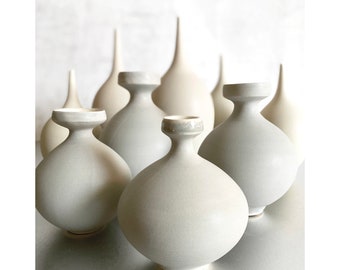 7" Handmade Ceramic Stoneware Bud Vase w Light Grey Matte Glaze by Sara Paloma. elegant minimalist modern vase for flowers & dried flora