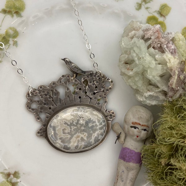 Tundra Necklace Made With Cast Bird and White Lace Agate