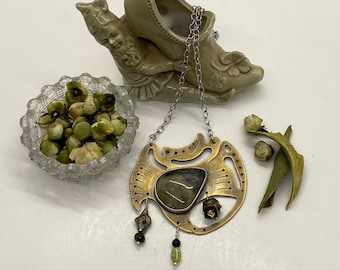 Green Dot Meadow Necklace Made With Green Prehnite Pearl and Brass