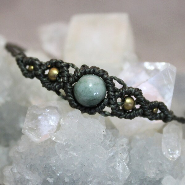 Macrame Armband | echter Jade | Herz Chakra