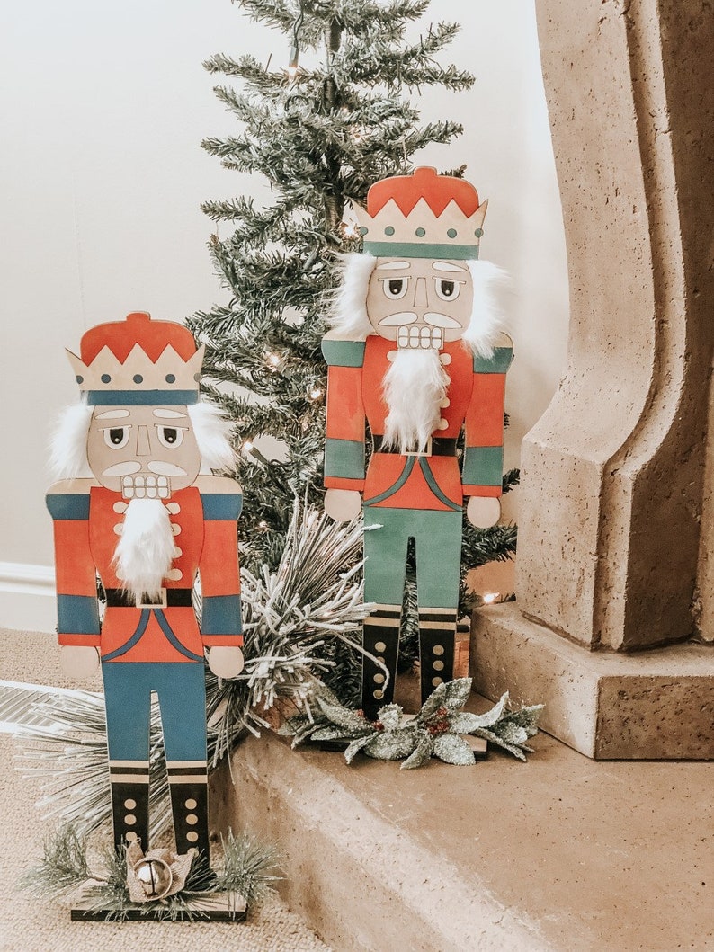 Download Standing Nutcracker SVG File 3D Christmas Nutcracker Cut ...