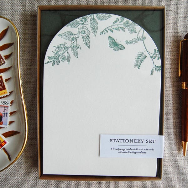 Meadow green floral stationery kit, letterpress stationery with envelopes