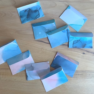 5 kleine enveloppen van kleurrijk aquarelpapier voor kaarten, felicitaties, geldgeschenken, uitnodigingen, lieve berichtjes en meer.