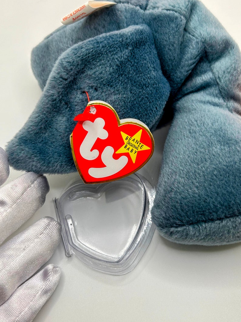 Super Rare SCOOP Beanie Baby Collectible, Multiple Tag Errors