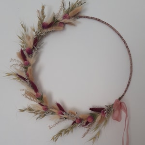 Crown dried flowers