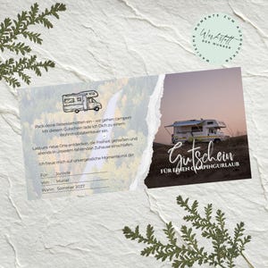 May include: A rectangular gift voucher for a camping trip featuring a camper van illustration, a photograph of a camper van at dusk, and German text including 'Gutschein FÜR EINEN CAMPINGURLAUB', 'Für: Jorinde', 'Von: Muriel', and 'Wann: Sommer 2027'.