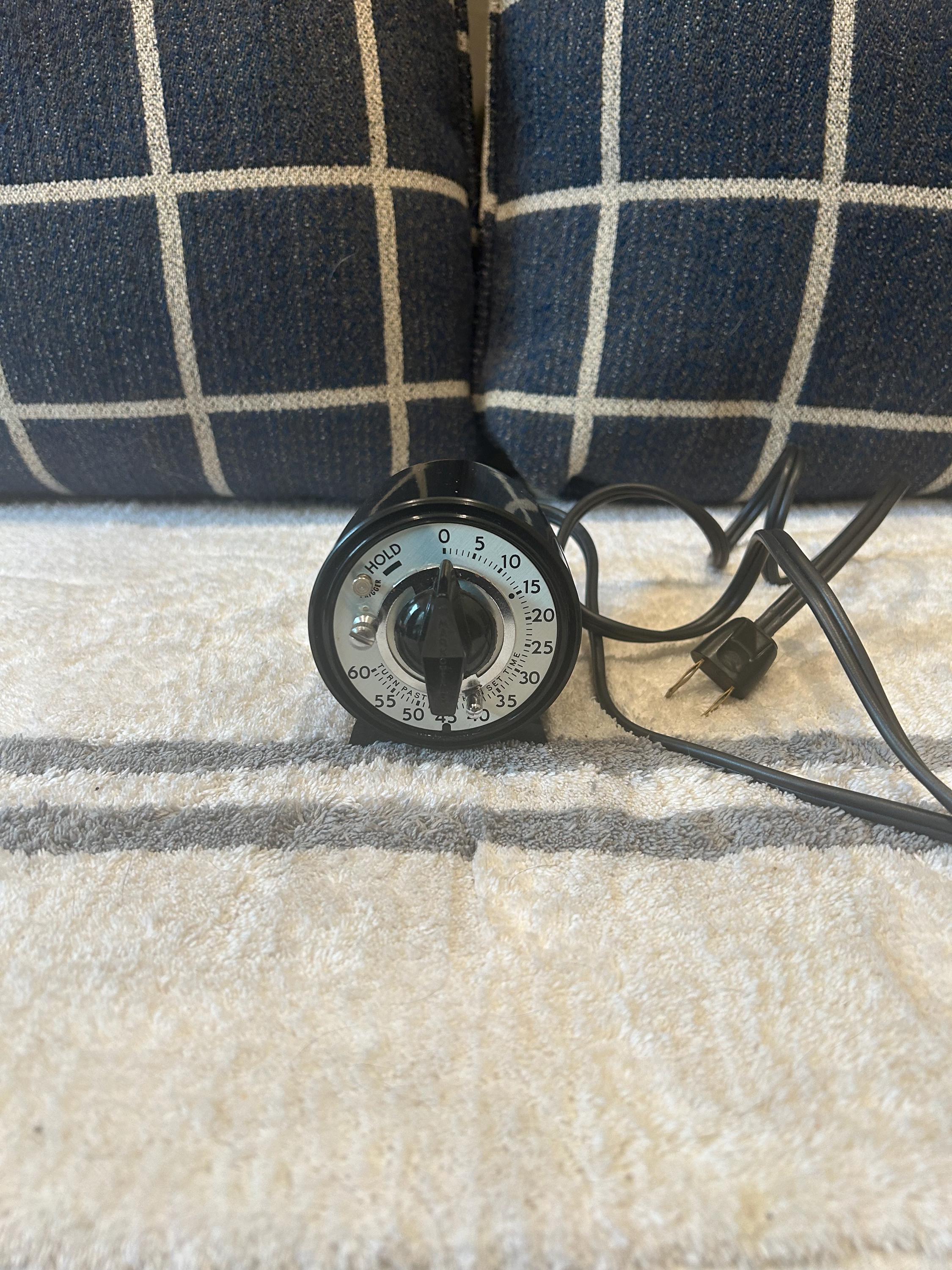 Minuteur extérieur interrupteur mécanique quotidien 16A/230V IP44