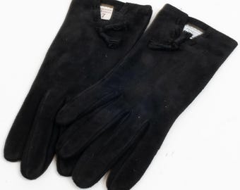 Fendissime svarta mockahandskar storlek 7, lätt använt skick!