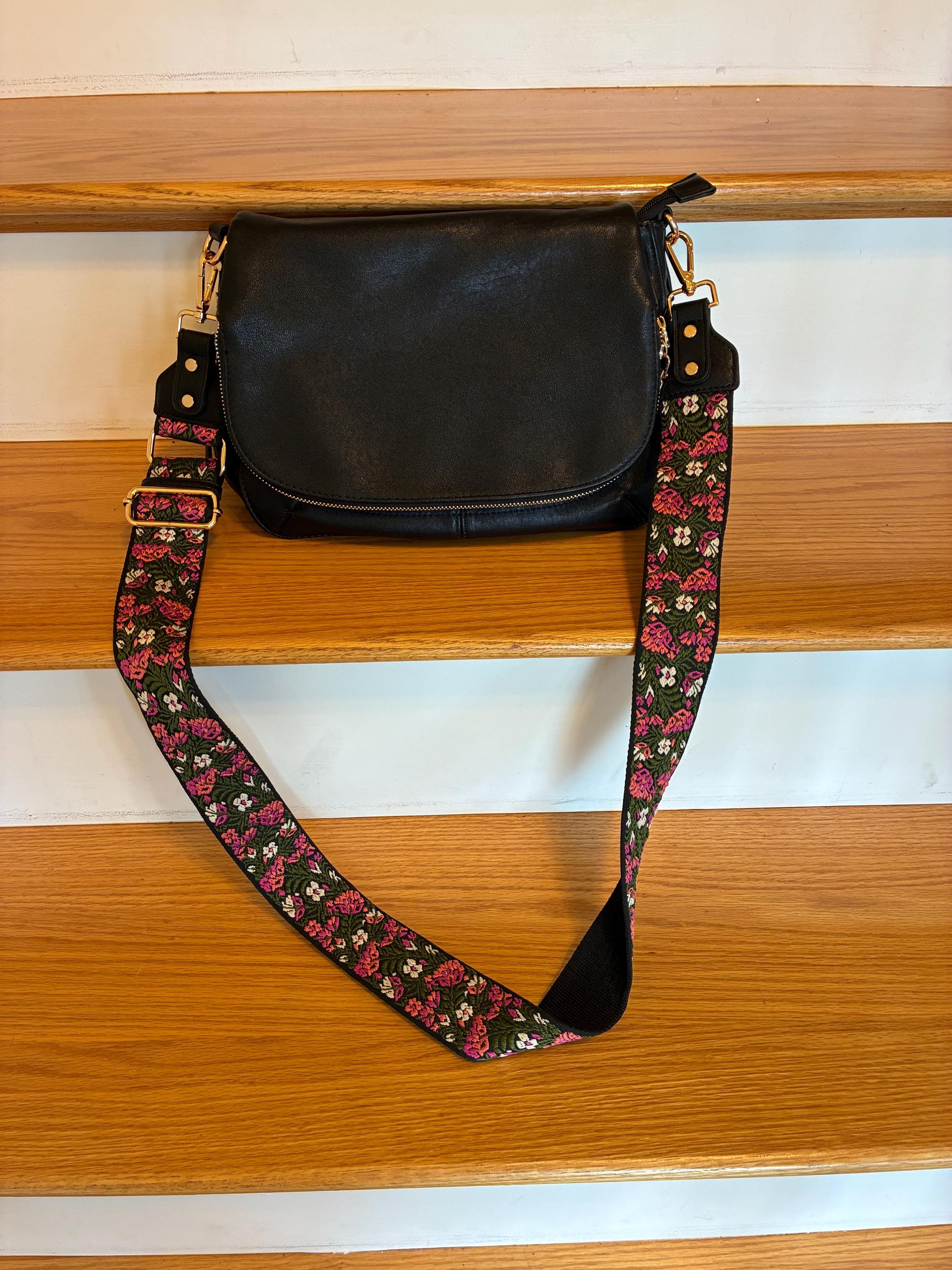 タグ付き新品ミレー⭐︎キュロット・オリーブ Small Belted Hobo bag in grained leather in - black