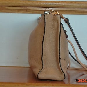 Rebecca Minkoff Regan Axelremsväska i Brun Läder, GOTT SKICK! bild 5