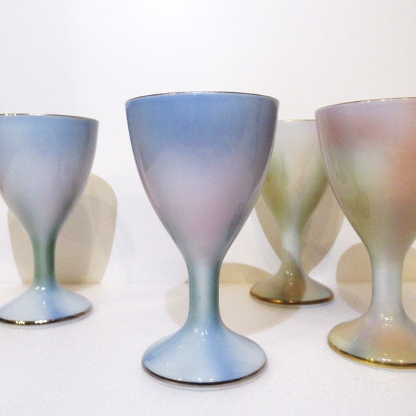 Fukagawa Seiji porcelain, Arita ware "Aurora glaze" Champagne cup. Liqueur cup / Sake cup / JapanCraftsBonBon