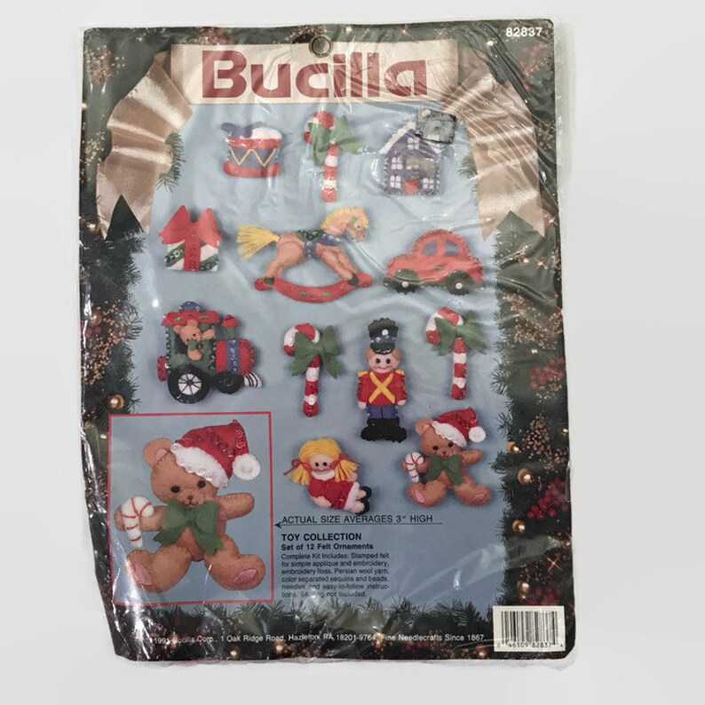 Bucilla Christmas Ornament Kit 12 Piece Felt Christmas Ornament Kit #82837 Toy Collection