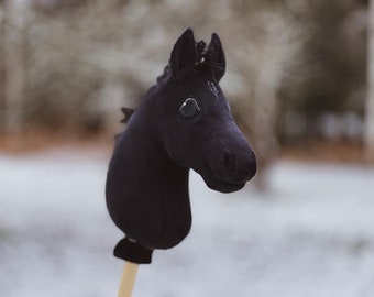 Caballo de batalla personalizado, potro, KEMHorses