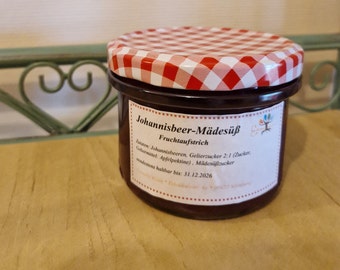 Blackcurrant-meadowsweet fruit spread